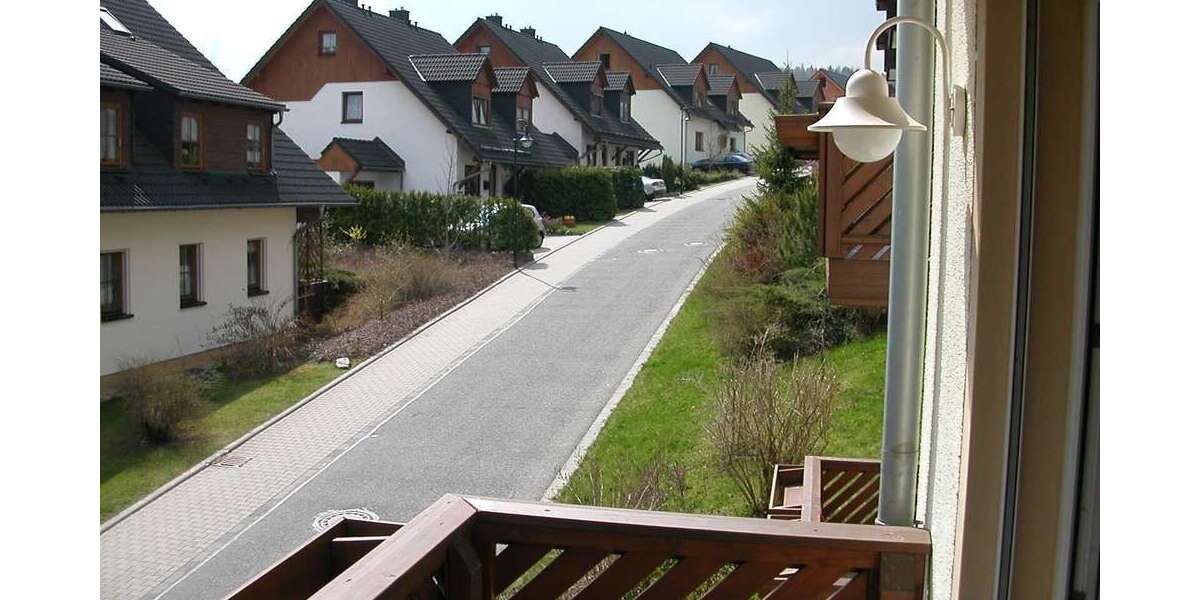 Etagenwohnung Gornsdorf - 3 Zimmer, 65 m&sup2;, 69.900&euro; | Angebot:23273925