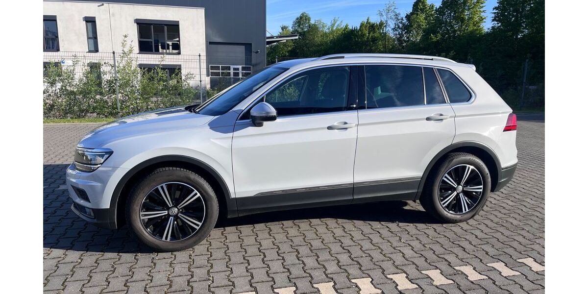 VW Tiguan 125.000 km 16.990 &euro; Stolberg 52223