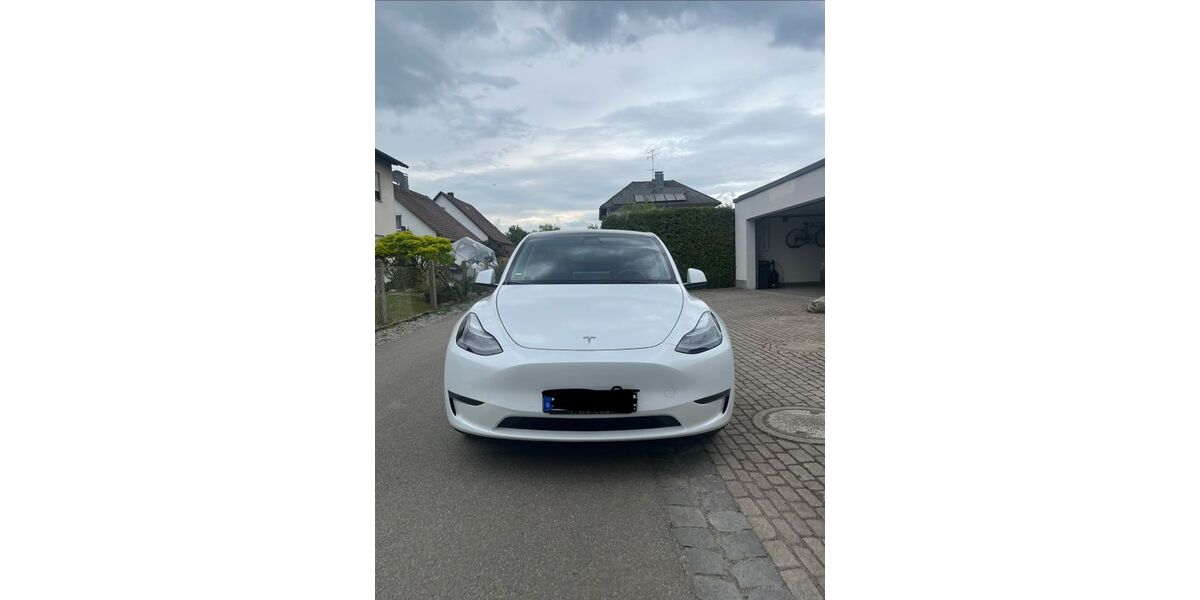 Tesla Model Y 88.000 km 28.990 &euro; Parkstetten 94365