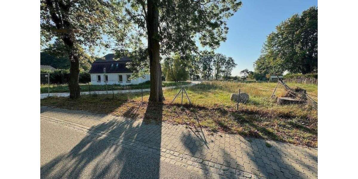 Einfamilienhaus Lütow Neuendorf - 7 Zimmer, 215 m&sup2;, 299.000&euro; | Angebot:25073357