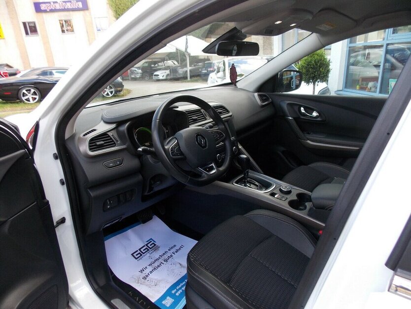 Renault Kadjar ENERGY dCi 110 EDC Limited Limited 98.000 km 10.990 € Rudolstadt 07407