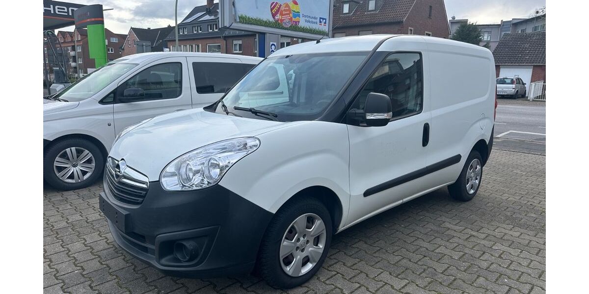 Opel Combo 93.000 km 7.900 &euro; Werne 59368