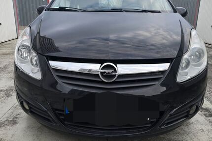 Opel Corsa 123.000 km 1.999 &euro; Augsburg 86161