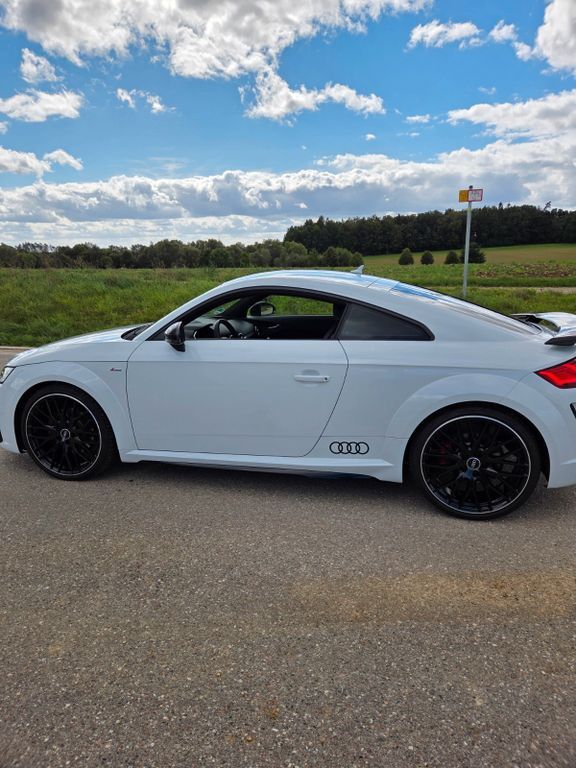 Audi TT 27.000 km 39.800 € Stammham 85134