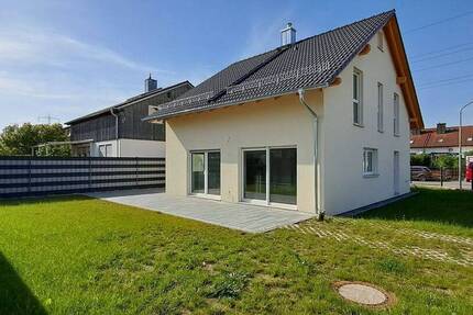 Haus Waldkraiburg - 5 Zimmer, 160 m&sup2;, 495.000&euro; | Angebot:25687726