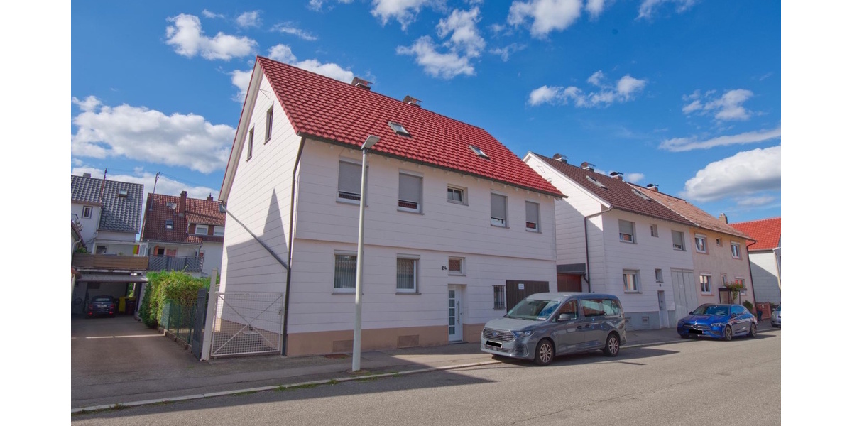 Charmantes Ein-Zweifamilienhaus mit Potenzial und tollem Grundstück in Villingen-Schwenningen - Zweifamilienhaus Villingen-Schwenningen Schwenningen | Angebot:27338964