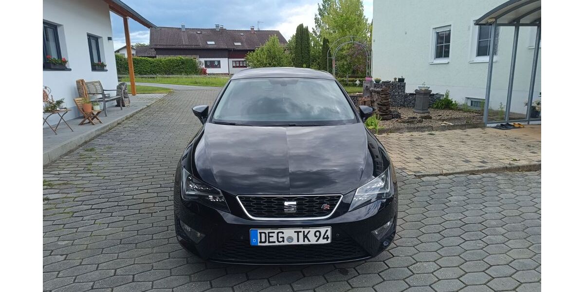 Seat Leon 169.720 km 6.700 &euro; Offenberg 94560