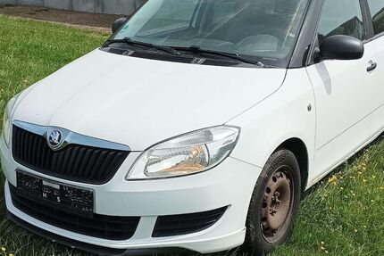 Skoda Fabia 144.500 km 3.700 &euro; Dettingen 88451
