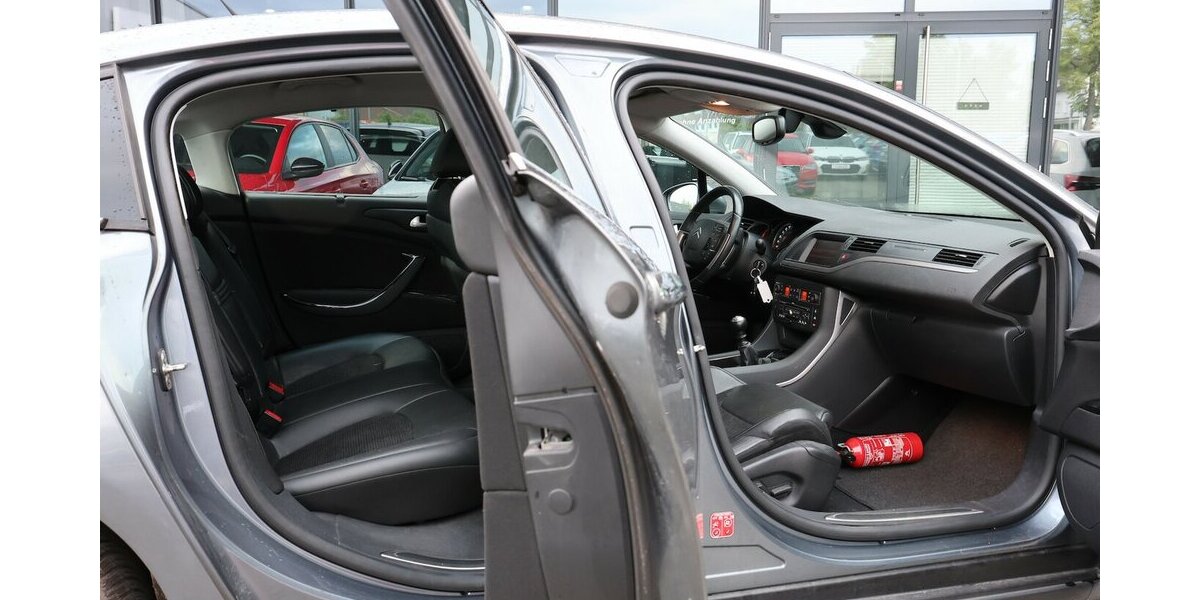 Citroen C5 2.0 HDI EXCLUSIVE / LEDER / NAVI+ 180.000 km 4.402 &euro; Hamm 59077