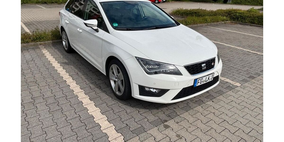 Seat Leon 145.000 km 8.900 &euro; Freiberg 09599