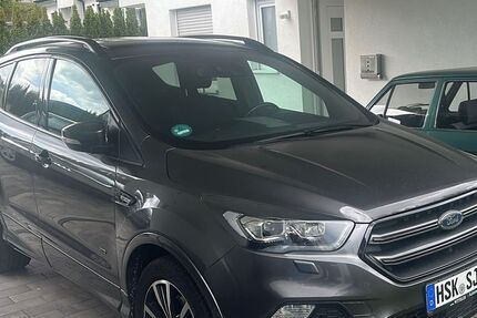 Ford Kuga 157.000 km 11.250 &euro; Bestwig 59909