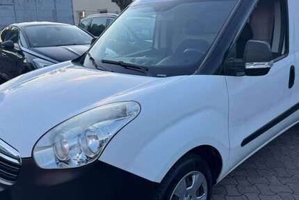 Opel Combo 82.950 km 5.999 &euro; Wolfenbüttel 38304