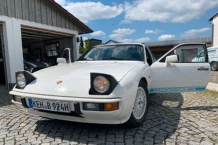 Porsche 924 103.000 km 14.900 &euro; München 81541