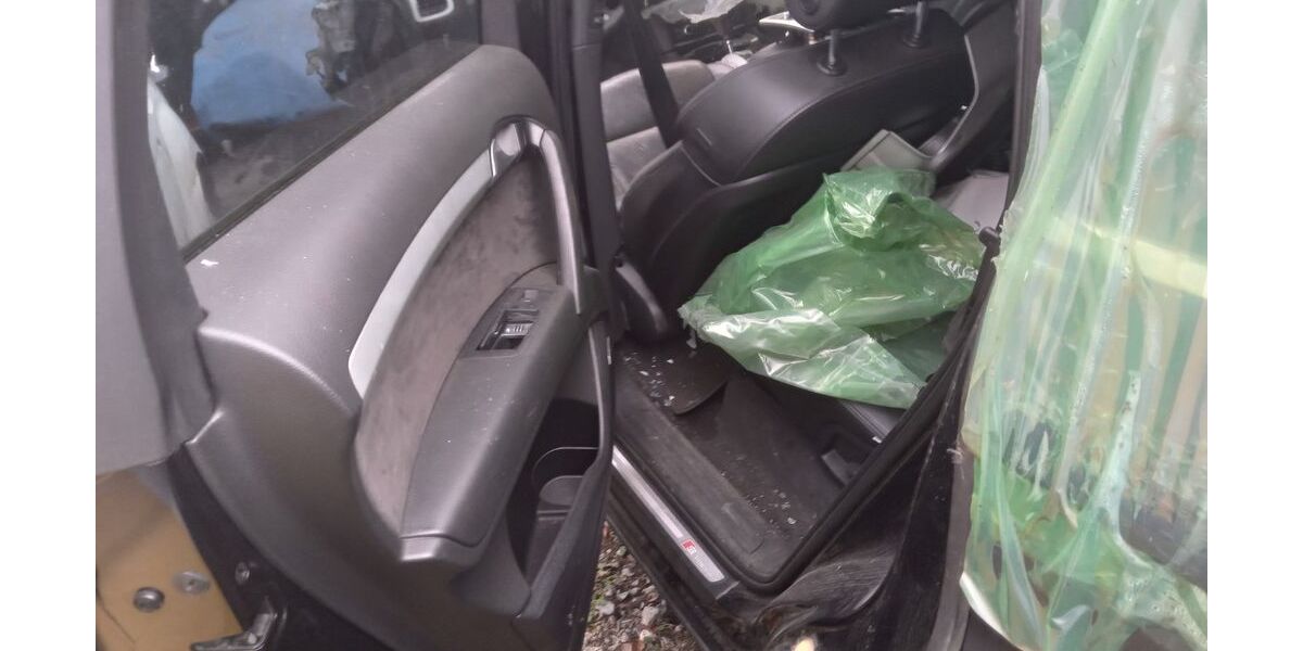 Audi Q7 156.777 km 1.499 &euro; koln 50968