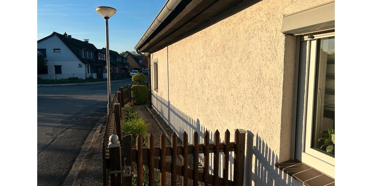 Bungalow Salzgitter Ortschaft Südost - 4 Zimmer, 100 m&sup2;, 255.000&euro; | Angebot:26425471