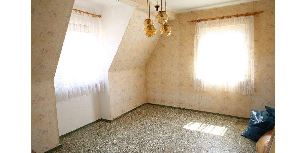 Doppelhaushälfte Leuna - 4 Zimmer, 83 m&sup2;, 90.001&euro; | Angebot:25695869