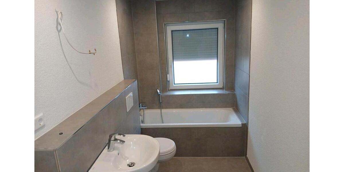 Maisonettenwohnung Maikammer - 4 Zimmer, 140 m&sup2;, 1.600&euro; | Angebot:26412990