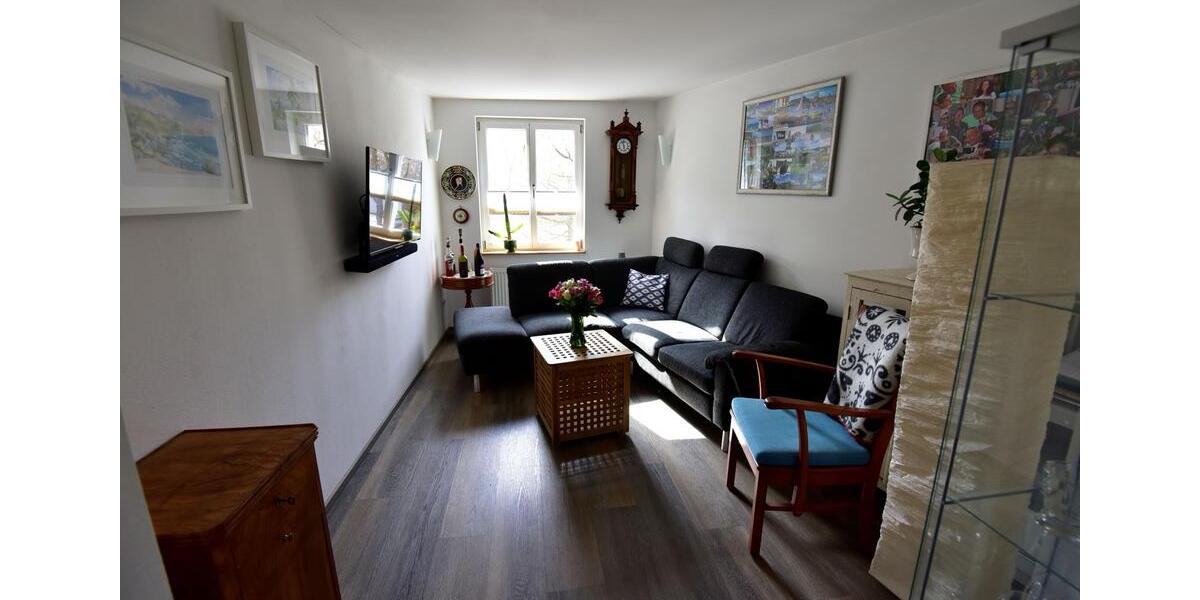 Hochparterre Überlingen - 2.5 Zimmer, 64 m&sup2;, 365.000&euro; | Angebot:26920789