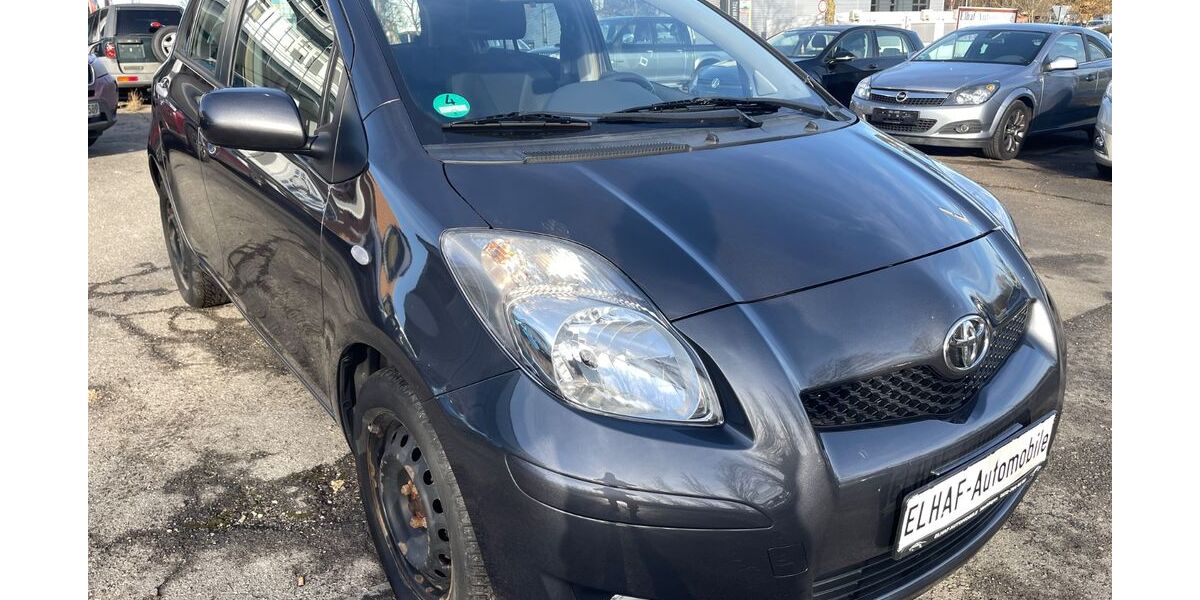 Toyota Yaris 120.900 km 3.900 &euro; Baden-Württemberg - Hechingen 72379