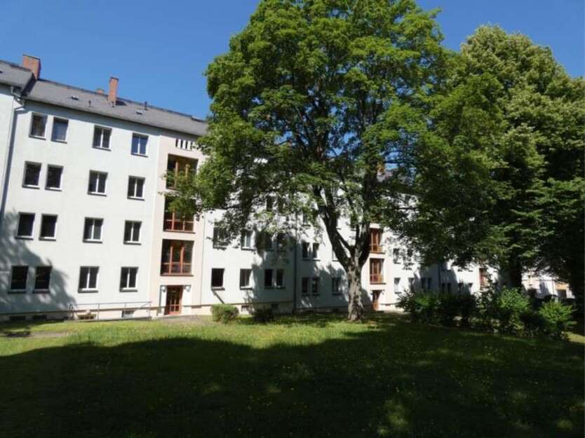 Wohnung zum Mieten in Chemnitz 295 € 51.2 m²