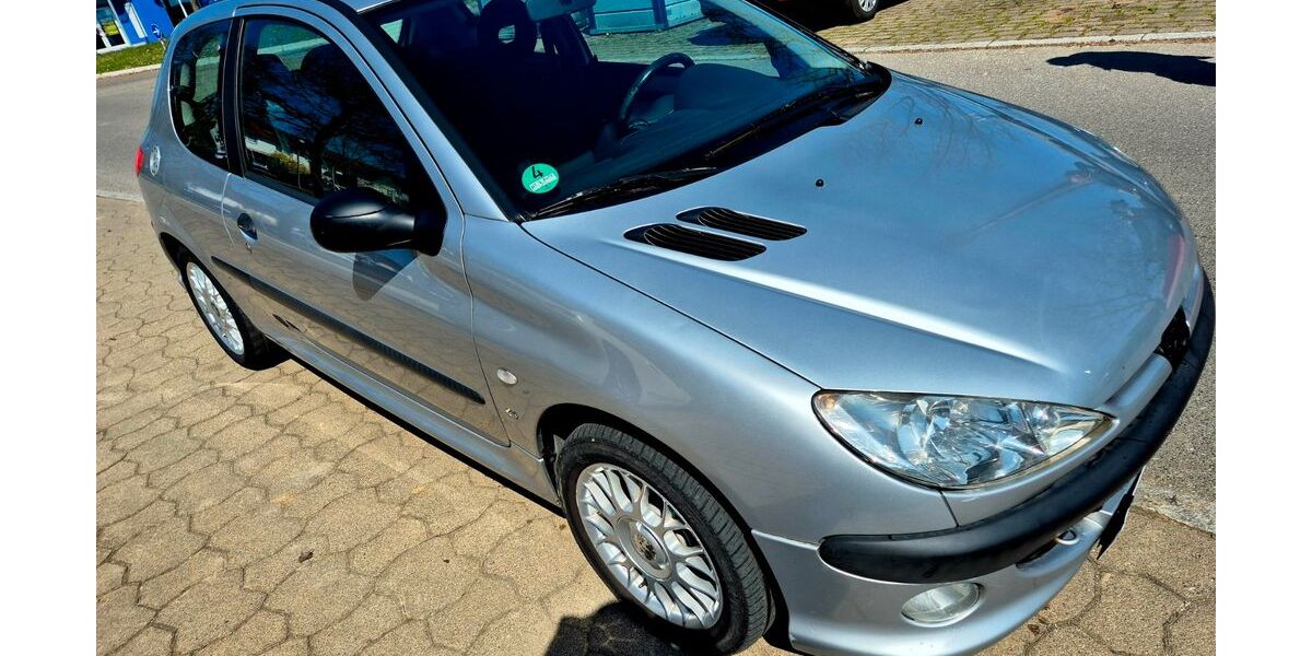 Peugeot 206 200.000 km 750 &euro; Filderstadt 70794