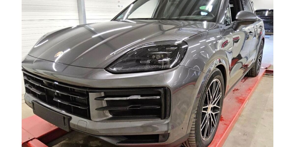 Porsche Cayenne 47.000 km 93.000 &euro; Rietheim-Weilheim 78604