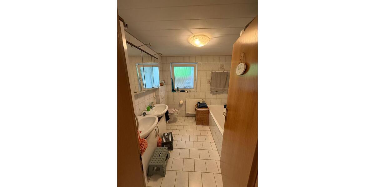 Etagenwohnung Schopfloch - 4 Zimmer, 120 m&sup2;, 750&euro; | Angebot:26387735