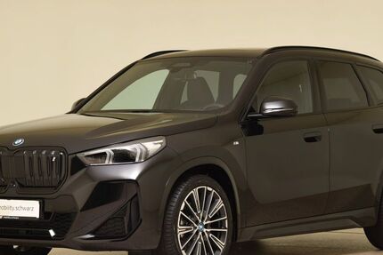 BMW iX1 13.500 km 46.880 &euro; Ellhofen 74248