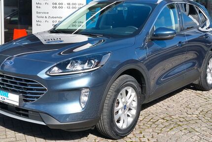 Ford Kuga 54.000 km 21.890 € Überlingen 88662