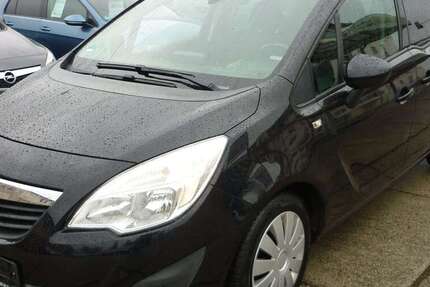 Opel Meriva 81.000 km 6.600 € Gera 07548