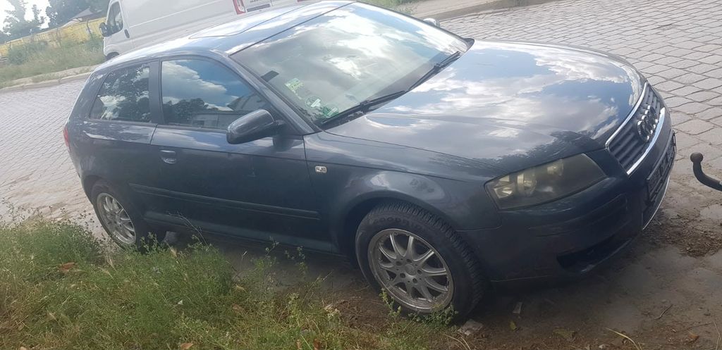 Audi A3 173.000 km 999 &euro; berlin 12099