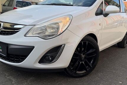 Opel Corsa 134.000 km 4.299 &euro; Paderborn 33100