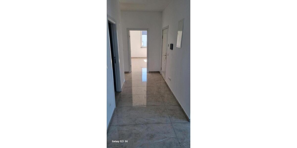 Dachgeschoßwohnung Wetzlar Hauserberg - 3 Zimmer, 90 m&sup2;, 1.350&euro; | Angebot:26395140