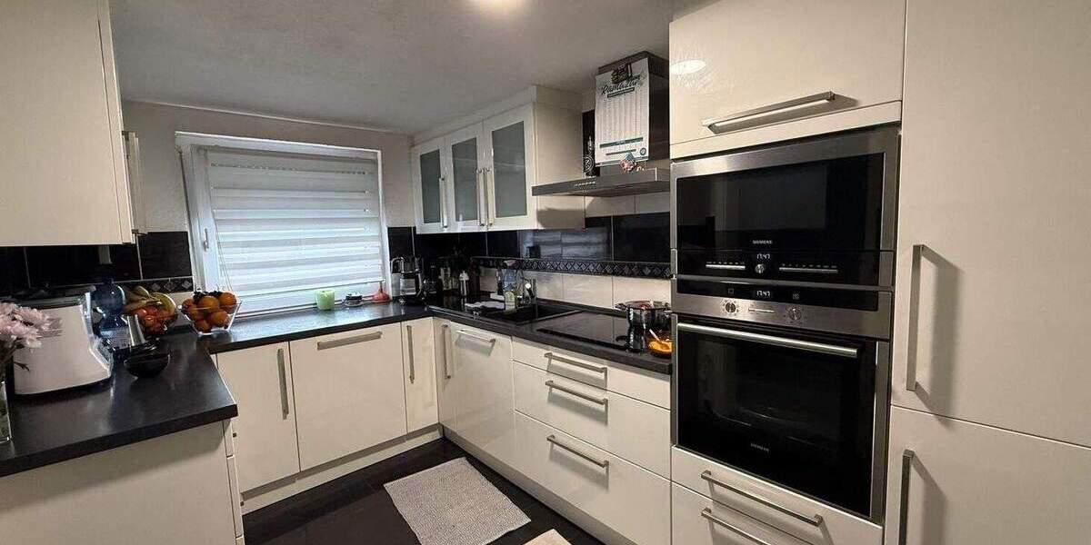 Mehrfamilienhaus, Wohnhaus Pfullingen - 1 Zimmer, 327 m&sup2;, 1.050.000&euro; | Angebot:26393485