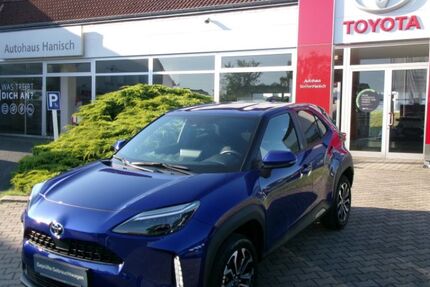 Toyota Yaris Cross 15.400 km 24.390 &euro; Dresden 01259