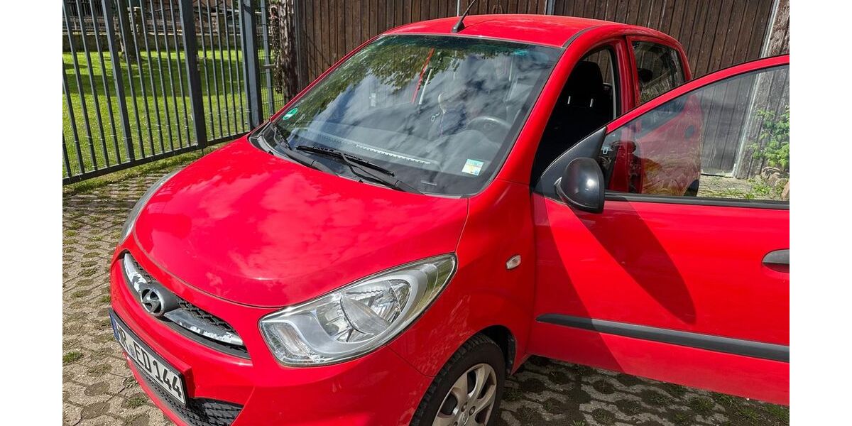 Hyundai i10 86.311 km 5.900 &euro; Fritzlar 34560