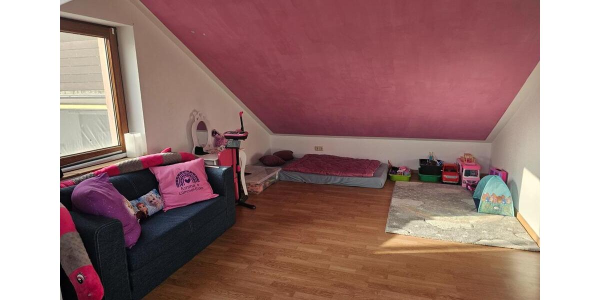 Bungalow Edemissen - 5 Zimmer, 148 m&sup2;, 1.400&euro; | Angebot:25422937