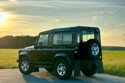 Land Rover Defender 75.000 km 53.500 &euro; Schwabach 91126
