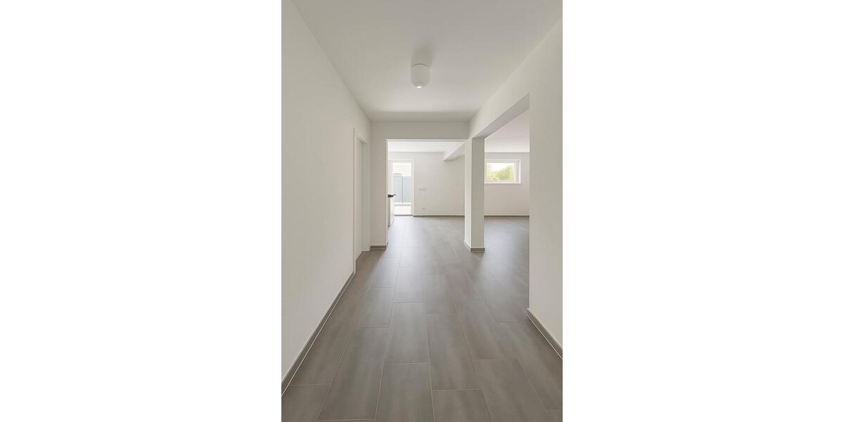 Einfamilienhaus Velden - 5 Zimmer, 150 m&sup2;, 2.500&euro; | Angebot:26403441