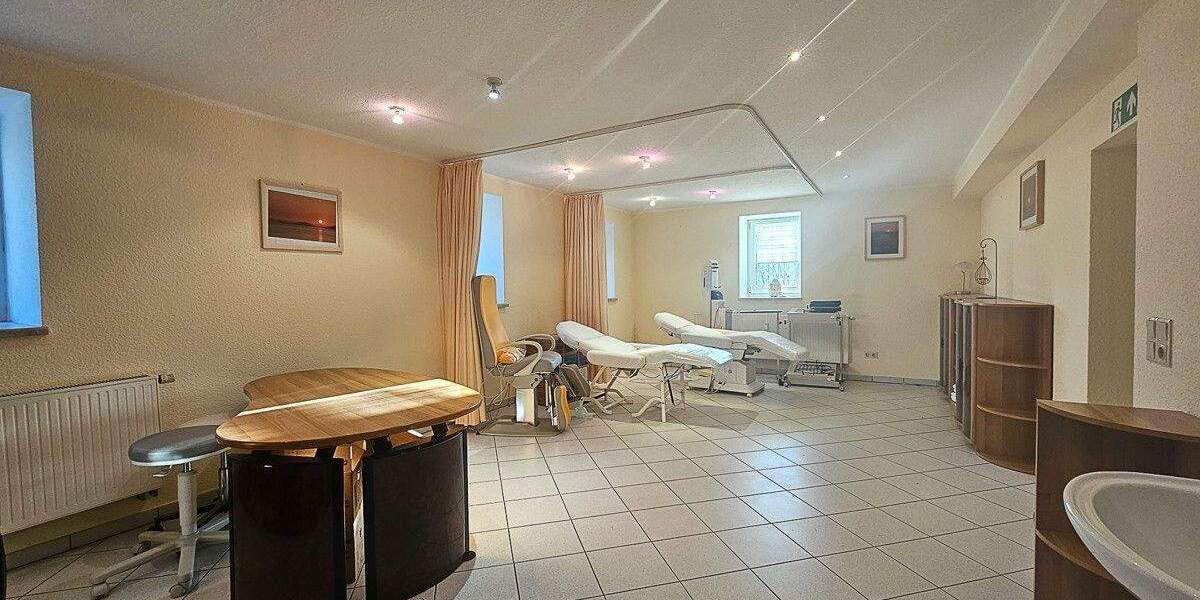 Mehrfamilienhaus, Wohnhaus Schwarzenberg - 1 Zimmer, 360.000&euro; | Angebot:25744621