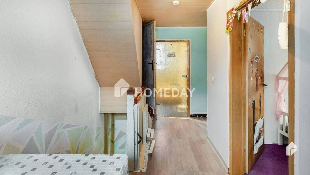 Ihr neues Zuhause: Doppelhaushälfte mit Garten und Platz für die Familie in Leuna 4 zimmer