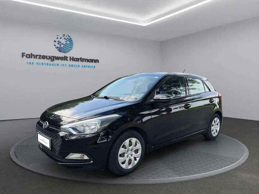 Hyundai i20 86.435 km 7.990 € Andernach 56626