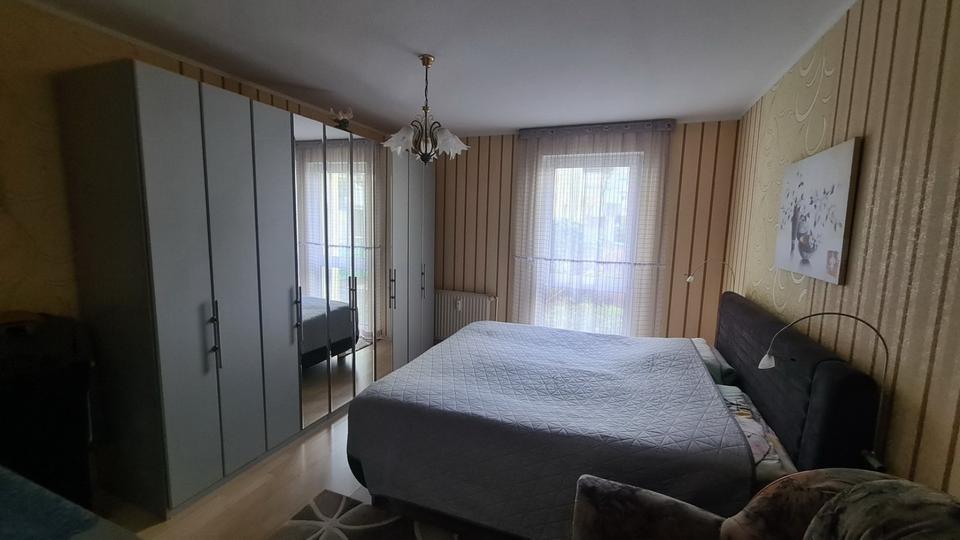 Erdgeschoßwohnung Wuppertal Cronenberg - 4 Zimmer, 113 m&sup2;, 339.000&euro; | Angebot:24901095