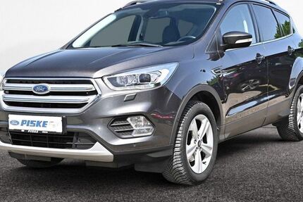 Ford Kuga 57.750 km 17.450 &euro; Wolfenbüttel 38302