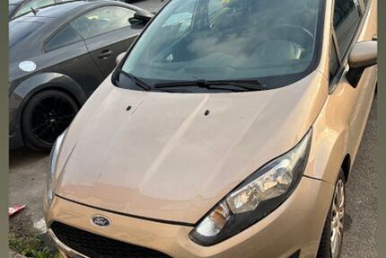 Ford Fiesta 80.000 km 8.600 € Igel 54298