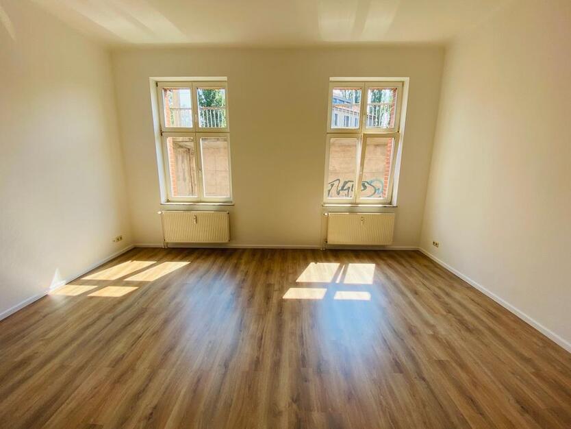 **Besichtigung: Mo., 15.09.25 um 20:00 Uhr** 1 - Zimmer Single-Whg in Altstadtnähe!