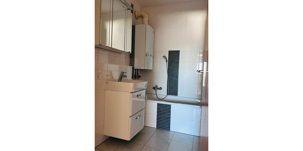 Etagenwohnung Bad Kreuznach Bad Münster am Stein-Ebernburg - 3 Zimmer, 80 m&sup2;, 249.200&euro; | Angebot:26413321