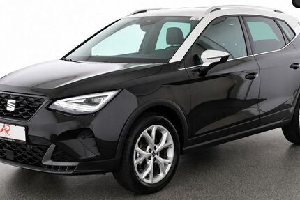 Seat Arona 7.892 km 22.440 &euro; Schönefeld 12529