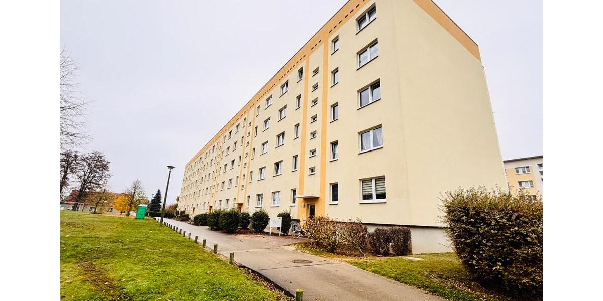 Etagenwohnung Pritzwalk - 3 Zimmer, 63 m&sup2;, 366&euro; | Angebot:25251231