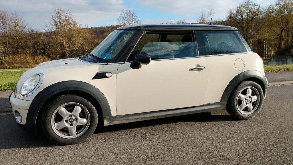 Mini Cooper Coupé 214.950 km 2.400 &euro; Bad Kissingen 97688